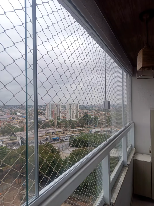 Fechamento de sacada em vidro temperado - Arte Vidros Nova Iguaçu